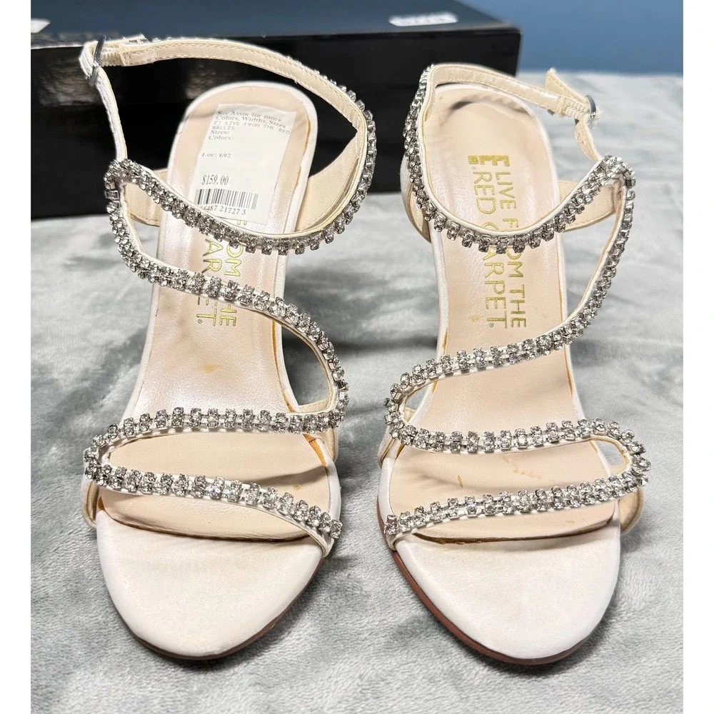 E Live From The Red Carpet Wallis Womens 6.5 White Satin Rhinestone Sandals